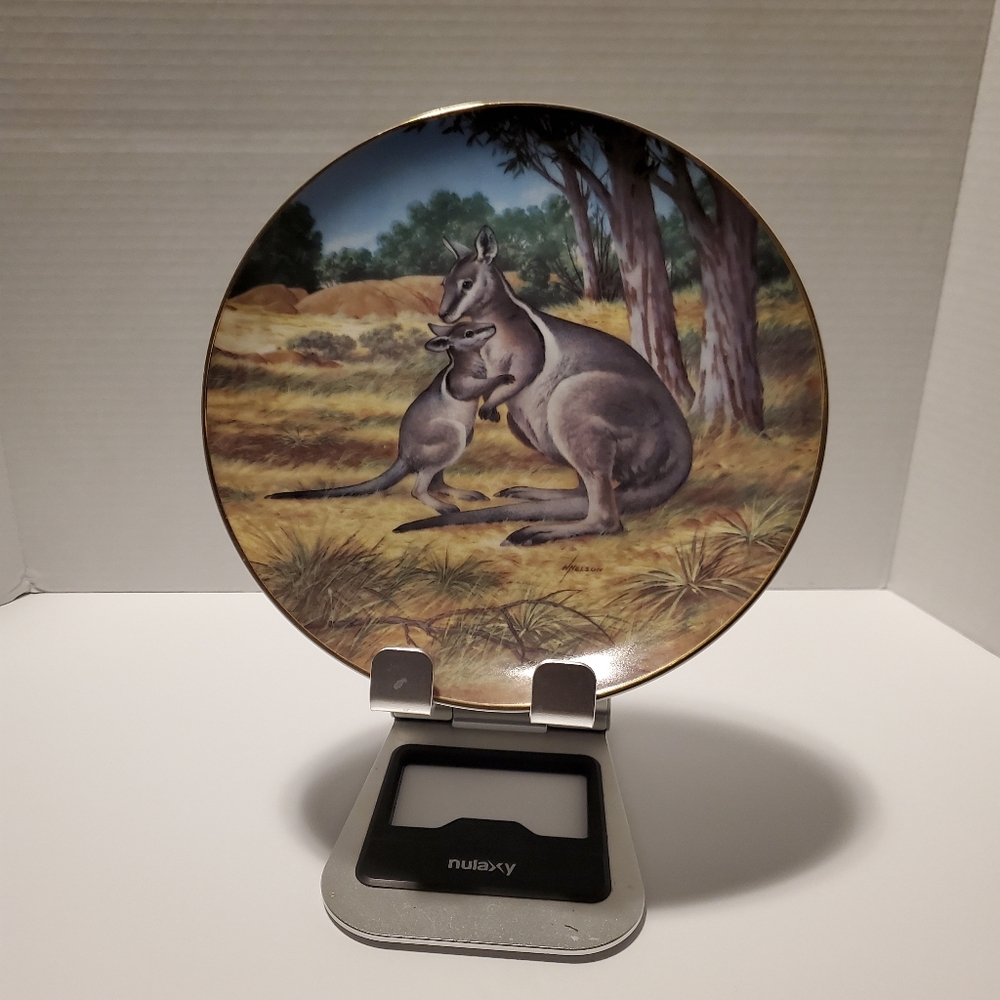 The Bridled Wallaby Collectors Plate by Will Nelson